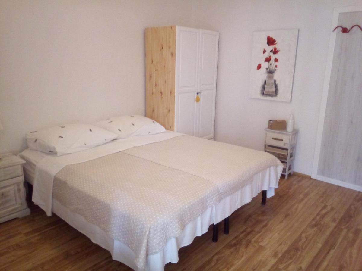 Apartments Maris Porec Exterior photo