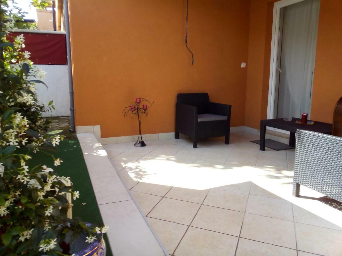 Apartments Maris Porec Exterior photo